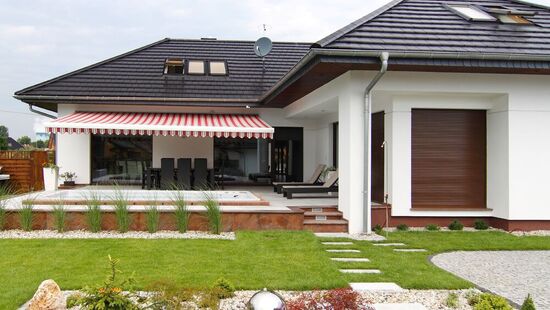 
										Tende da sole per patio adatte a tutte le stagioni
																						