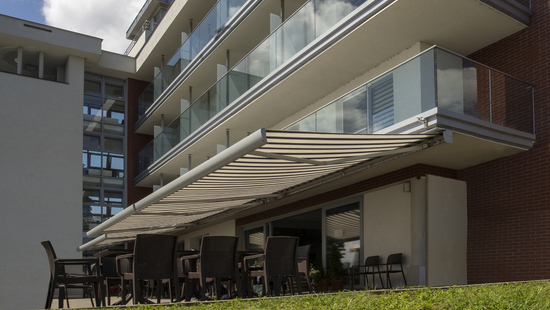 
										Tende da sole per esterni
																						